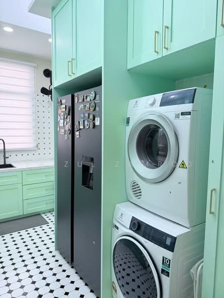 Semi-Detached House for Sale in Kuala Selangor (Selangor) - Faizul Zamrod - Kitchen - PropertyGuru.com.my