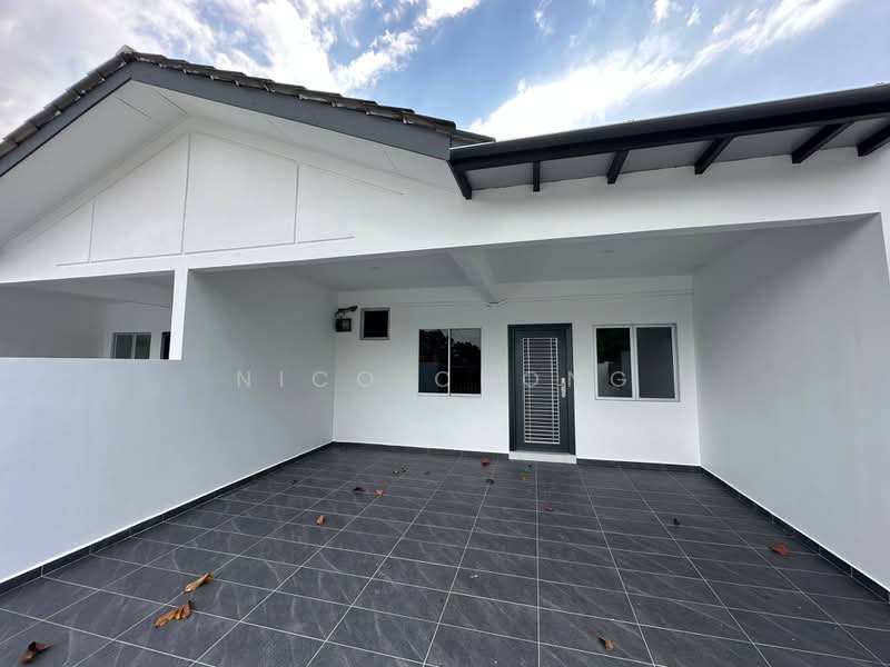 Rumah Teres 1 Tingkat untuk Dijual di Taman Megah Ria (Masai) - Nico Chong - Exterior - PropertyGuru.com.my