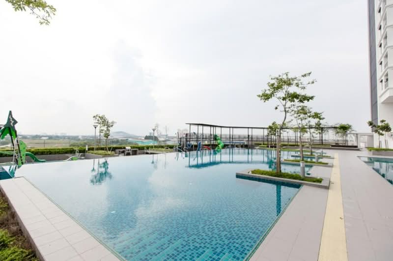 Condominium for Sale at The Edge Residence - Vancs Chai - Pool - PropertyGuru.com.my