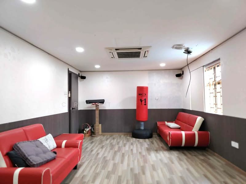 Rumah Berkembar untuk Dijual di Taman Sutera Utama (Skudai) - Crystal Tan - Gym - PropertyGuru.com.my