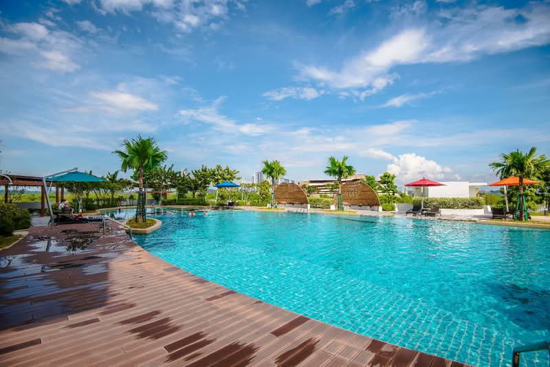 Apartment for Sale at Almas - Dexter Lim - Pool - PropertyGuru.com.my