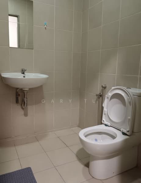 Kondominium untuk Disewa di PARC Regency (Residensi Masai) - Gary Tu - Bathroom - PropertyGuru.com.my