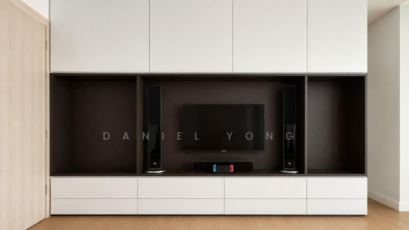 Rumah Teres 2 Tingkat untuk Dijual di Taman Mount Austin (Tebrau) - Daniel Yong - Living Room - PropertyGuru.com.my