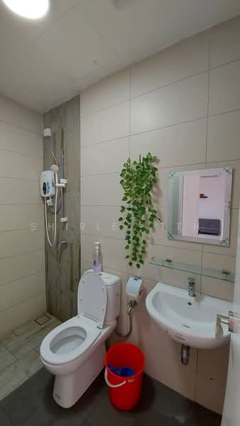 Servis Apartment untuk Dijual di Arte S - Shirley Teh - Bathroom - PropertyGuru.com.my