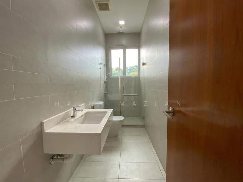 Rumah Banglo untuk Disewa di Ukay Bistari (Ulu Kelang) - Halim Mazlan - Bathroom - PropertyGuru.com.my