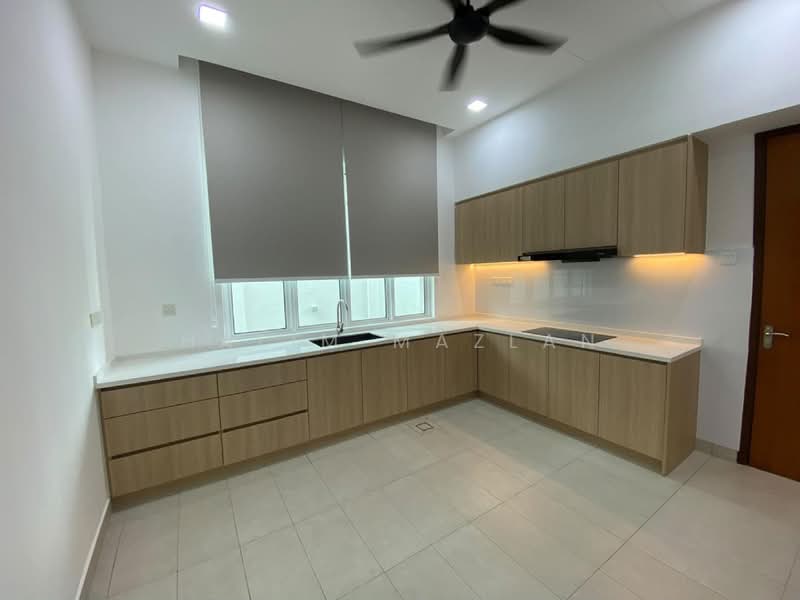 Rumah Banglo untuk Disewa di Ukay Bistari (Ulu Kelang) - Halim Mazlan - Kitchen - PropertyGuru.com.my