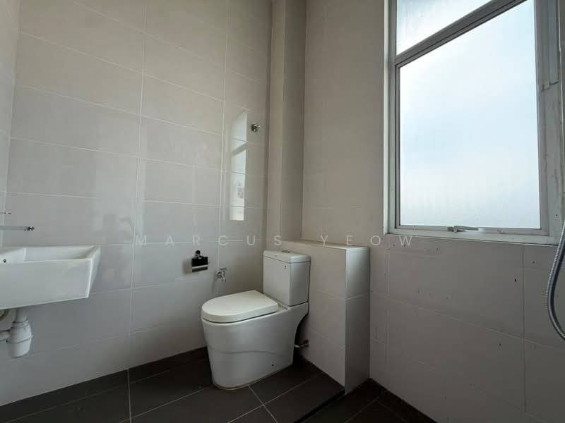 Semi-Detached House for Sale in Bukit Kepayang (Negeri Sembilan) - Marcus Yeow - Bathroom - PropertyGuru.com.my