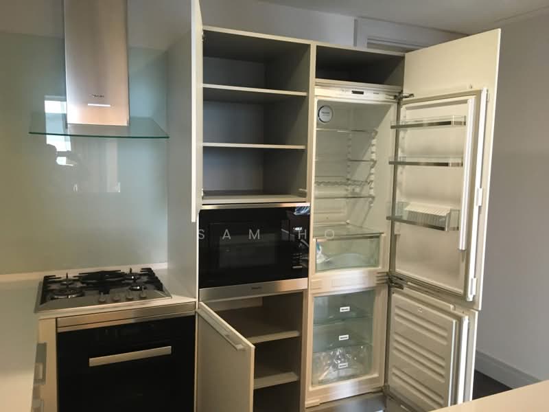Servis Apartment untuk Dijual di St Regis - Sam Ho - Kitchen - PropertyGuru.com.my