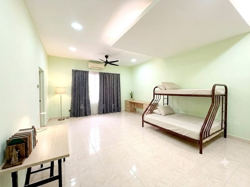 Rumah Berkembar untuk Dijual di Bandar Nusaputra (Puchong) - Fazie Noor - Bedroom - PropertyGuru.com.my