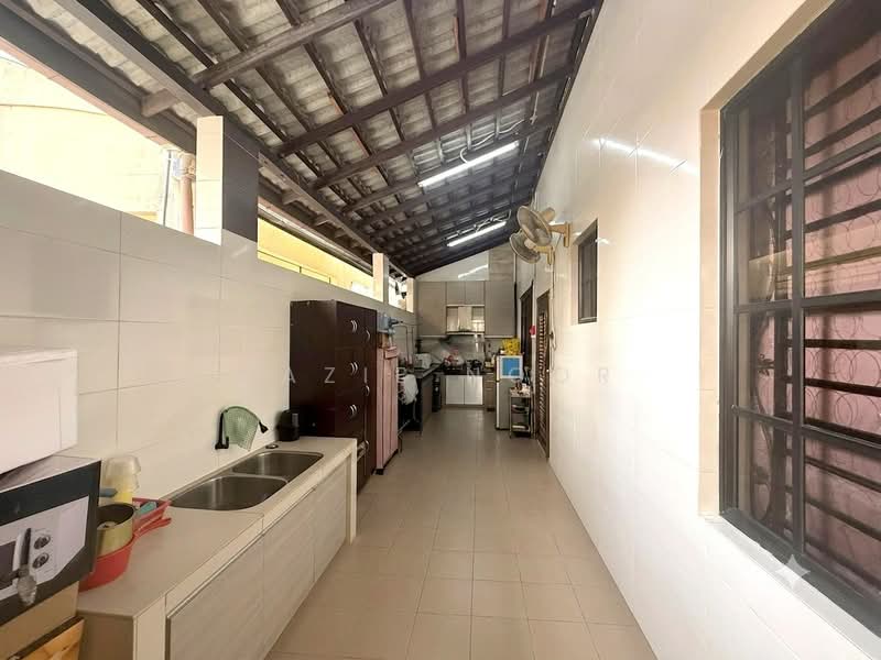 Rumah Berkembar untuk Dijual di Bandar Nusaputra (Puchong) - Fazie Noor - Kitchen - PropertyGuru.com.my