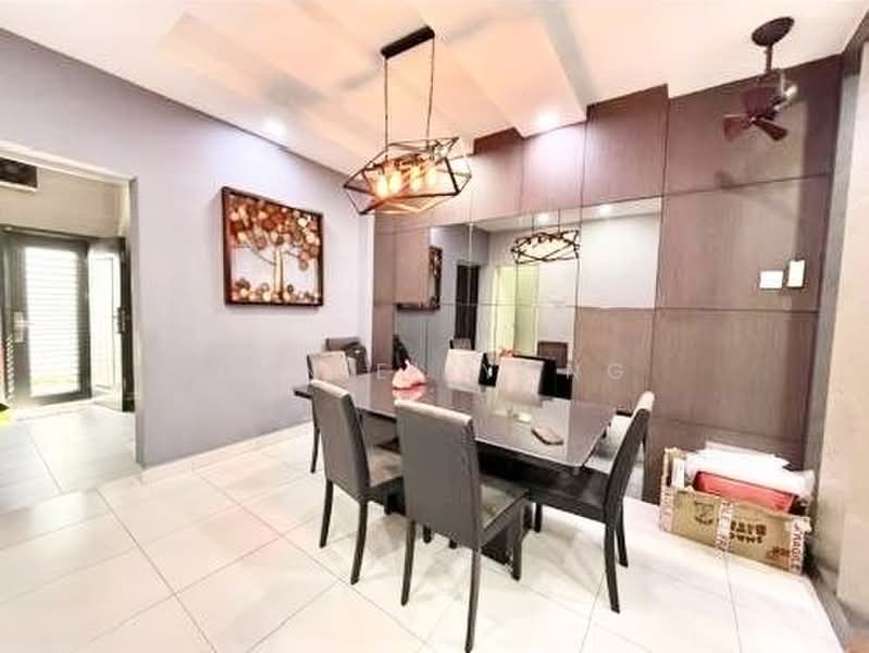 2-storey Terraced House for Sale in Taman Pulai Hijauan (Skudai) - Daniel Yong - Dining Room - PropertyGuru.com.my