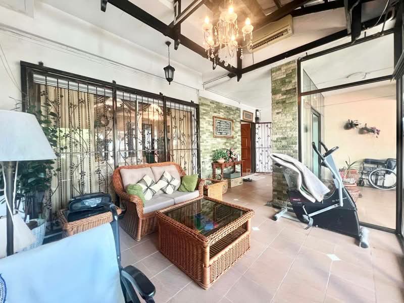 2-storey Terraced House for Sale in Seksyen 1 Bandar Baru Bangi (Bandar Baru Bangi) - Mohd Nazri Roslan - PropertyGuru.com.my