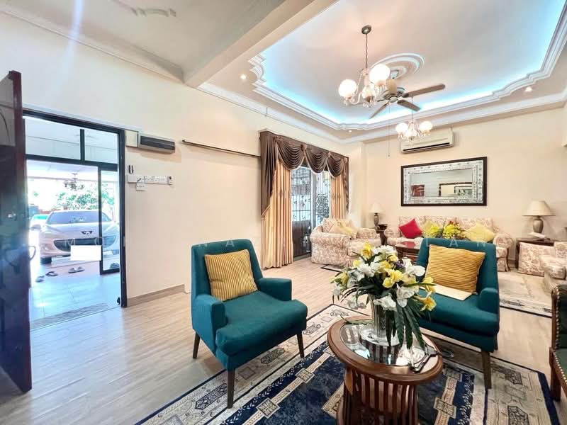 2-storey Terraced House for Sale in Seksyen 1 Bandar Baru Bangi (Bandar Baru Bangi) - Mohd Nazri Roslan - PropertyGuru.com.my