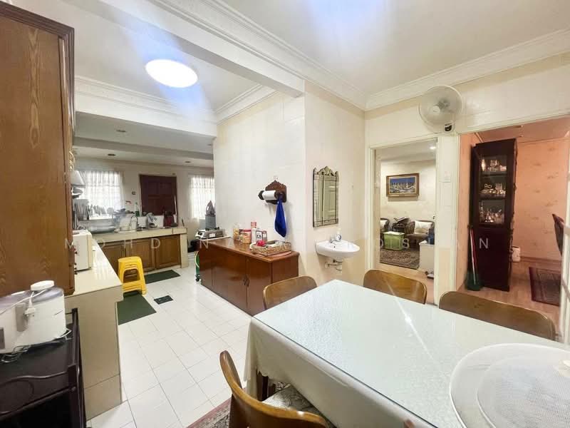 2-storey Terraced House for Sale in Seksyen 1 Bandar Baru Bangi (Bandar Baru Bangi) - Mohd Nazri Roslan - PropertyGuru.com.my