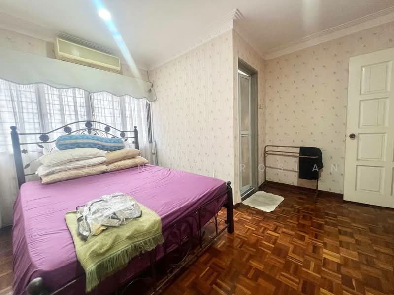 2-storey Terraced House for Sale in Seksyen 1 Bandar Baru Bangi (Bandar Baru Bangi) - Mohd Nazri Roslan - PropertyGuru.com.my