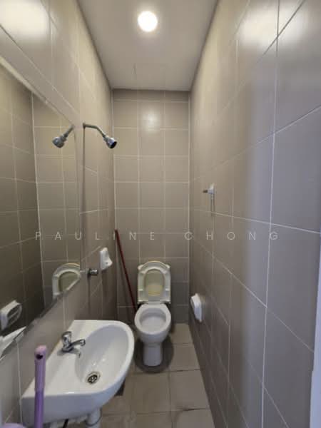 Kondominium untuk Disewa di Damansara Foresta - Pauline Chong - Bathroom - PropertyGuru.com.my