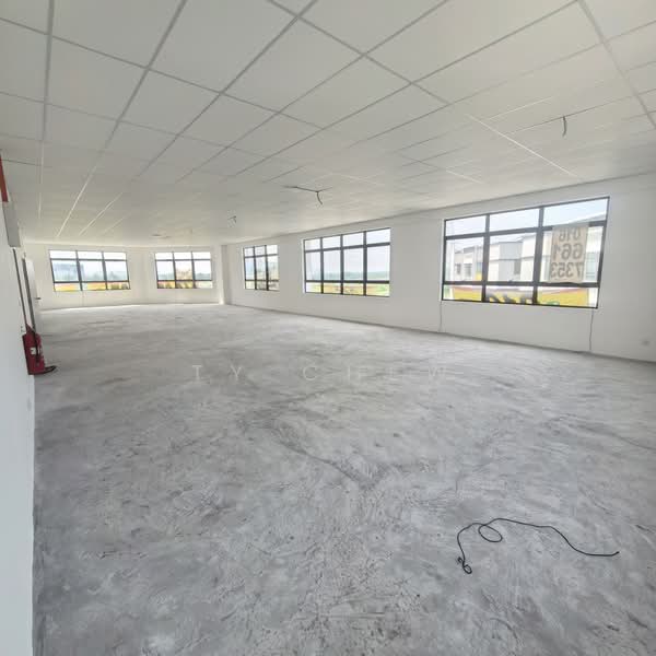 Shop / Office for Rent in Bandar Tropicana Aman (Telok Panglima Garang) - TY Chew - Interior - PropertyGuru.com.my
