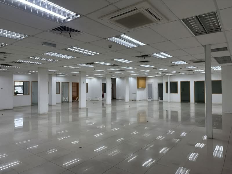 Gudang untuk Disewa di Seksyen 16 (Shah Alam) - Maggie Joe - Interior - PropertyGuru.com.my