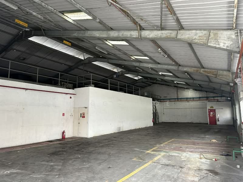 Gudang untuk Disewa di Seksyen 16 (Shah Alam) - Maggie Joe - Interior - PropertyGuru.com.my