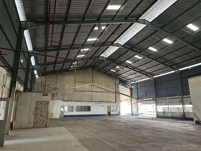 Gudang untuk Disewa di Seksyen 16 (Shah Alam) - Maggie Joe - Interior - PropertyGuru.com.my
