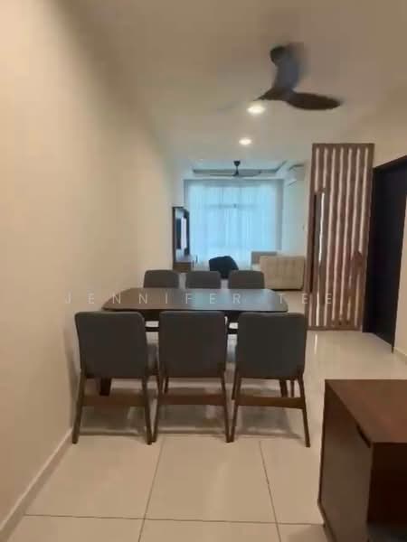 Service Residence for Rent at D'Summit Residences - Jennifer Tee - Dining Room - PropertyGuru.com.my