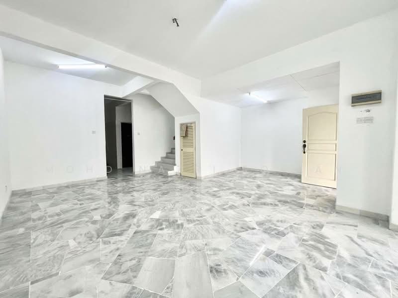 Rumah Teres 2 Tingkat untuk Dijual di Seksyen 7 (Shah Alam) - Mohd Nazri Roslan - PropertyGuru.com.my