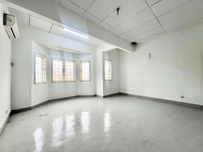 Rumah Teres 2 Tingkat untuk Dijual di Seksyen 7 (Shah Alam) - Mohd Nazri Roslan - PropertyGuru.com.my
