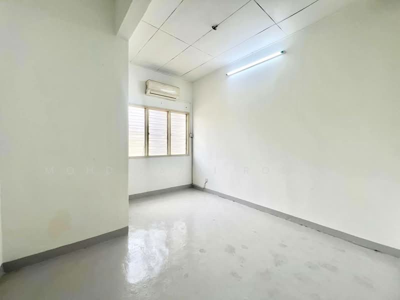 Rumah Teres 2 Tingkat untuk Dijual di Seksyen 7 (Shah Alam) - Mohd Nazri Roslan - PropertyGuru.com.my