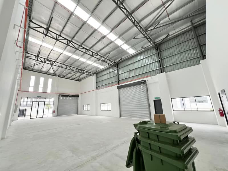 Kilang Berkembar untuk Disewa di Kampung Baru Balakong (Balakong) - Michelle Teoh - Interior - PropertyGuru.com.my