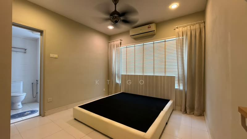 Kondominium untuk Dijual di Casa Tropika - KT Go - Bedroom - PropertyGuru.com.my