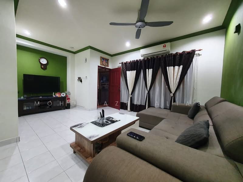 Rumah Teres 2-Tingkat untuk Dijual di Taman Bukit Subang (Shah Alam) - Mohd Nazri Alias - PropertyGuru.com.my