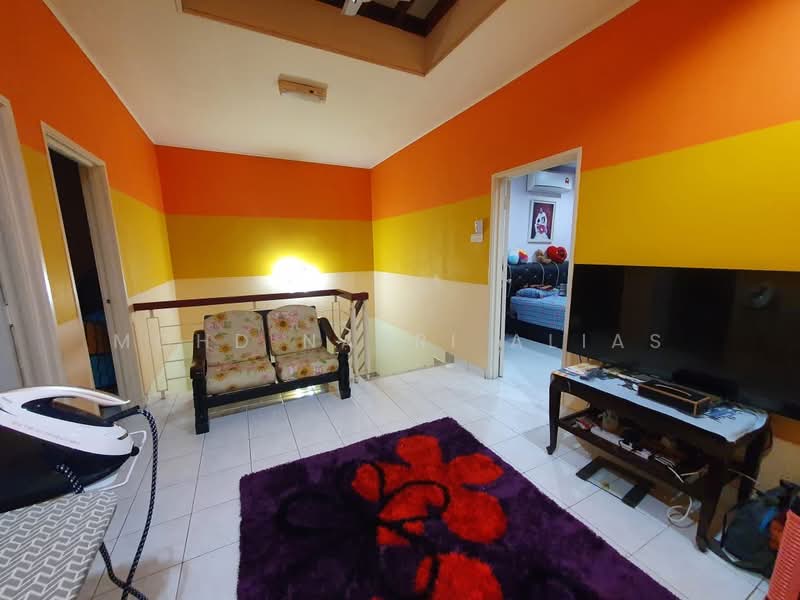 Rumah Teres 2-Tingkat untuk Dijual di Taman Bukit Subang (Shah Alam) - Mohd Nazri Alias - PropertyGuru.com.my