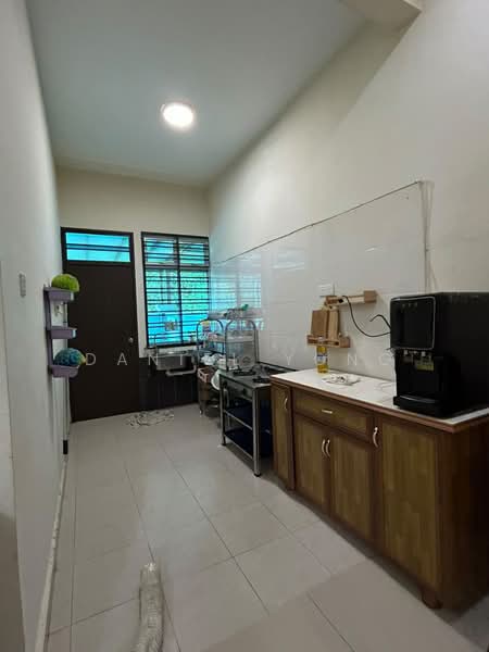 Rumah Berkembar untuk Dijual di Pontian (Johor) - Daniel Yong - Kitchen - PropertyGuru.com.my