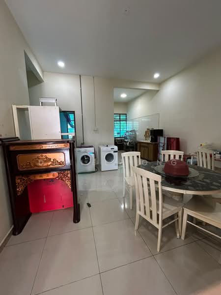 Rumah Berkembar untuk Dijual di Pontian (Johor) - Daniel Yong - Dining Room - PropertyGuru.com.my