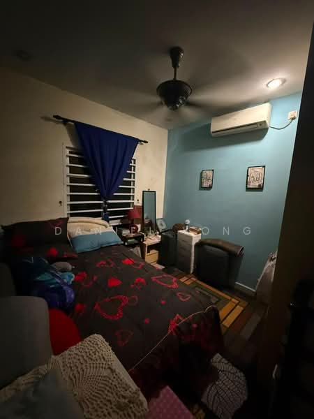 Pangsapuri untuk Dijual di M'tiara - Daniel Yong - Bedroom - PropertyGuru.com.my