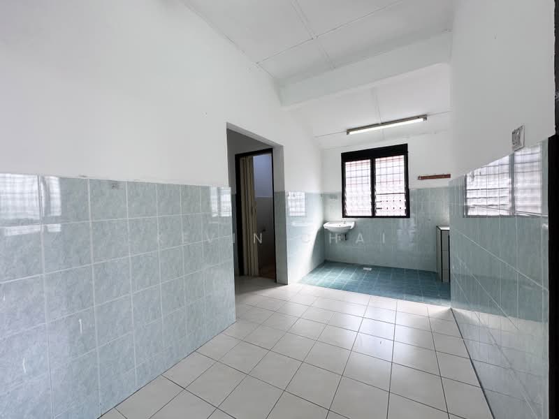 1-storey Terraced House for Sale in Kampar (Perak) - Kevin Chai - Dining Area - PropertyGuru.com.my