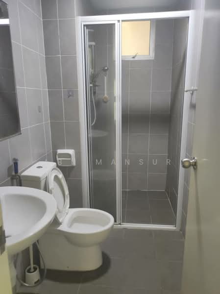 Service Residence for Rent at Savanna Executive Suite @ Southville City - Abu Mansur - Bathroom - PropertyGuru.com.my