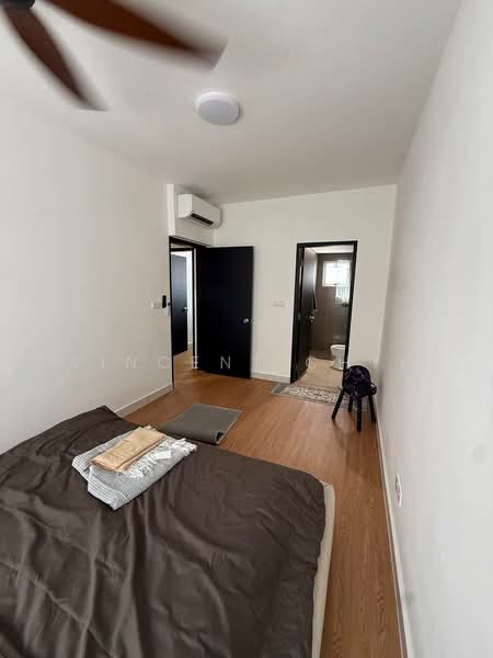 Pangsapuri untuk Disewa di Residensi Riamas - Vincent Chye - Bedroom - PropertyGuru.com.my