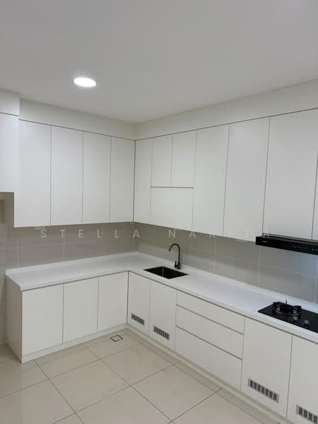 Rumah Kluster untuk Disewa di Eco Botanic (Iskandar Puteri (Nusajaya)) - Stella Narita - Kitchen - PropertyGuru.com.my