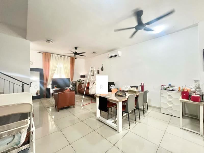 Rumah Teres 2 Tingkat untuk Dijual di Kota Warisan (Sepang) - Mohd Nazri Roslan - PropertyGuru.com.my