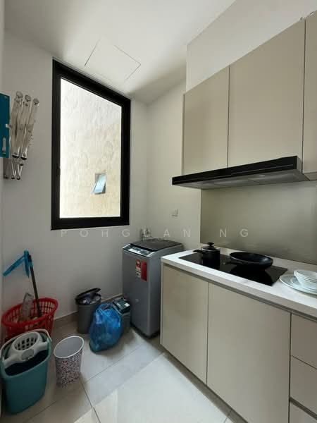 Service Residence for Sale at Paradigm Residence - Pohguan Ng - Kitchen - PropertyGuru.com.my