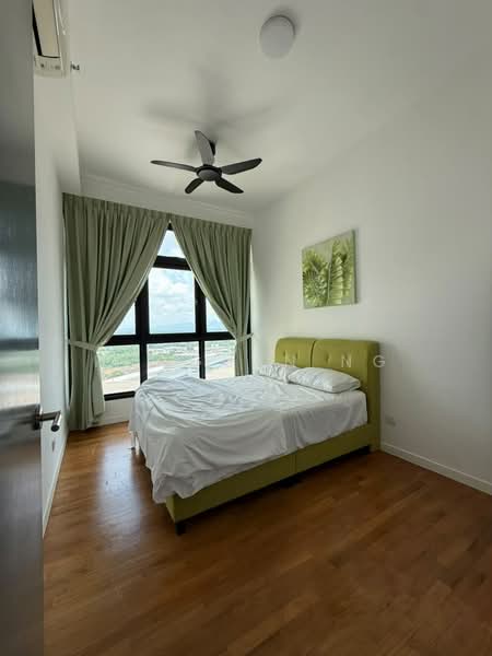 Service Residence for Sale at Paradigm Residence - Pohguan Ng - Bedroom - PropertyGuru.com.my