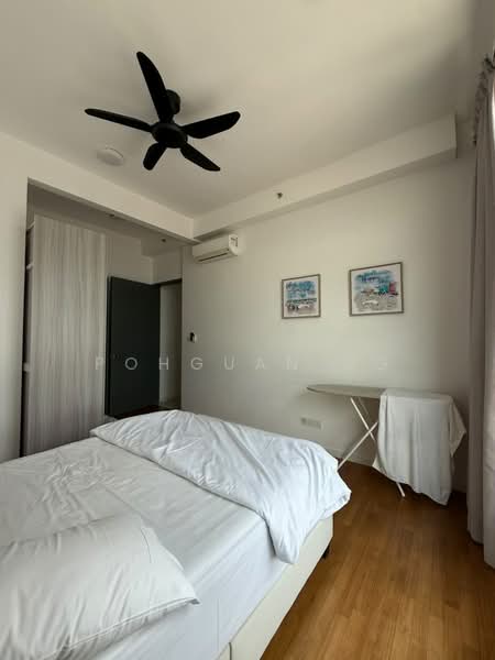 Service Residence for Sale at Paradigm Residence - Pohguan Ng - Bedroom - PropertyGuru.com.my