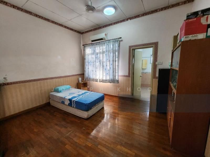 Rumah Banglo untuk Dijual di Bukit Rimau (Shah Alam) - Joseph Khoo - Bedroom - PropertyGuru.com.my