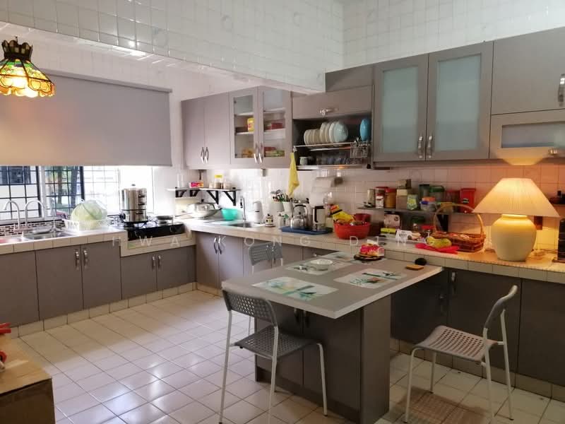 Rumah Teres 2 Tingkat untuk Dijual di Seksyen 17 (Petaling Jaya) - Hwa Kong Ding - Kitchen - PropertyGuru.com.my