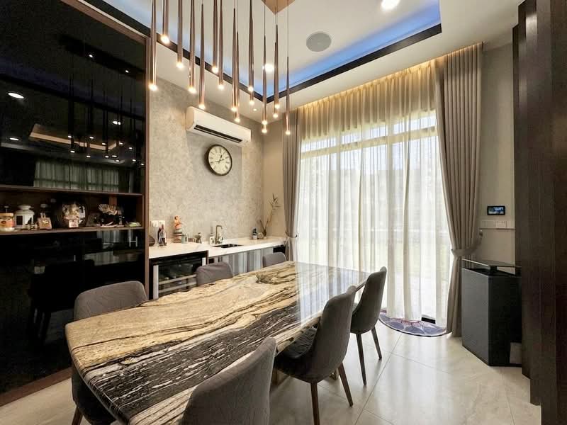 Terraced House for Rent in Cyberjaya (Selangor) - Halim Mazlan - Dining Room - PropertyGuru.com.my
