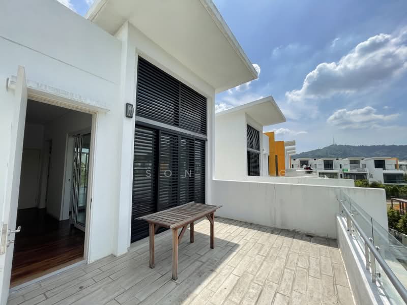 Rumah Teres 3 Tingkat untuk Dijual di Lake Fields (Sungai Besi) - Jason Vong - Exterior - PropertyGuru.com.my
