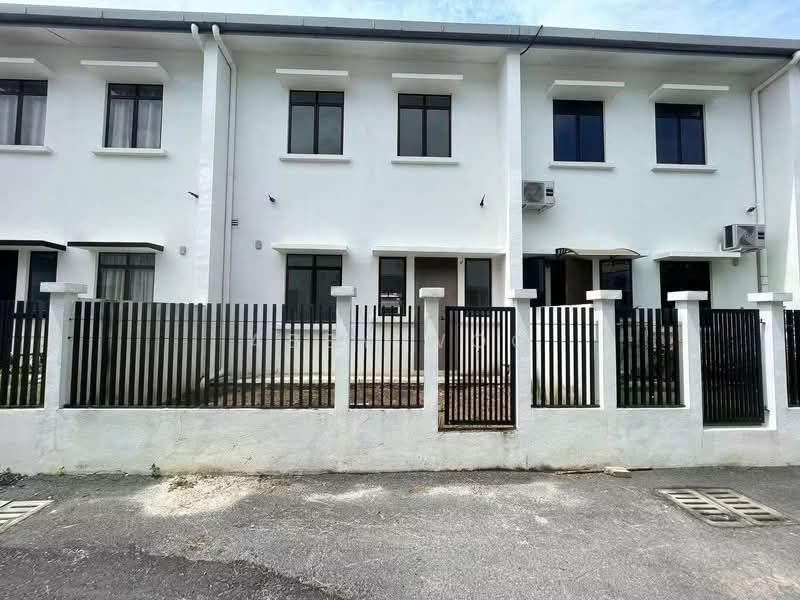 2-storey Terraced House for Rent in Puncak Alam (Selangor) - Abby Woo - PropertyGuru.com.my