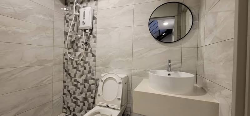 Servis Apartment untuk Disewa di Arte Cheras - Loh KC - Bathroom - PropertyGuru.com.my