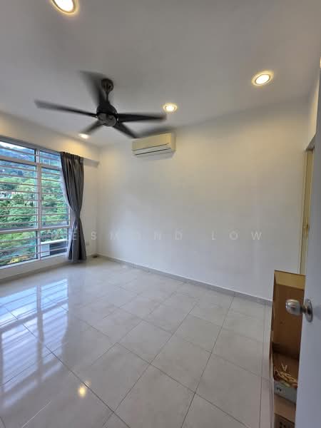 Pangsapuri untuk Dijual di Suria Vista Apartment - Desmond Low - PropertyGuru.com.my